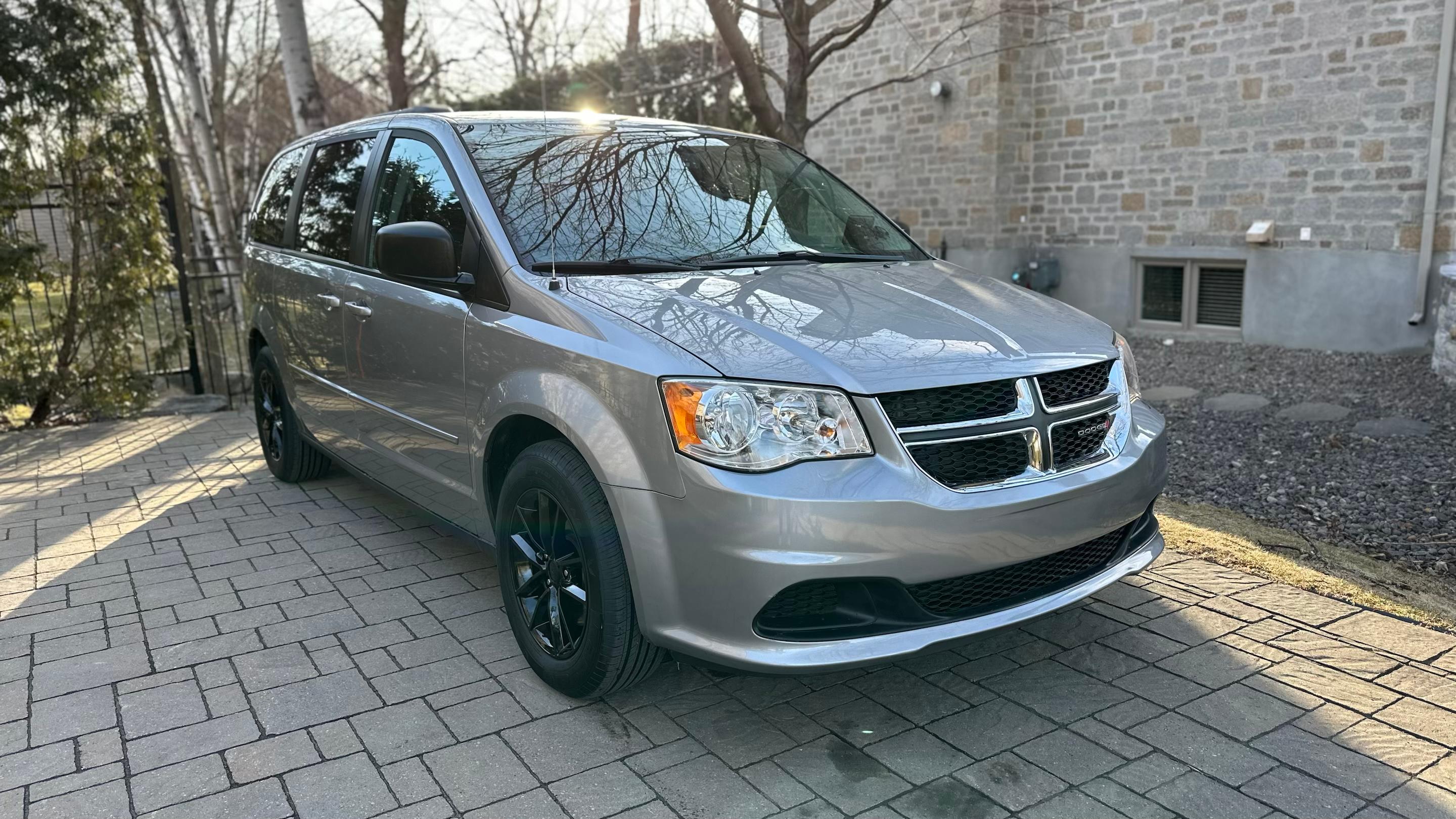 Dodge Grand Caravan 2017 à Montréal, QC