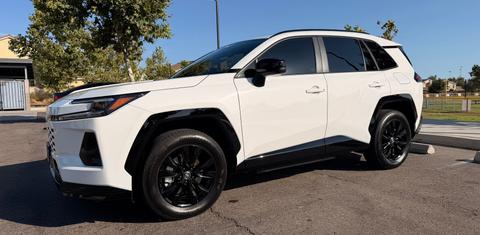 Toyota RAV4 Plug-In Hybrid 2026
