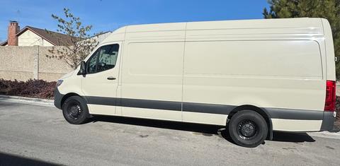 Mercedes-Benz Sprinter Cargo 2024
