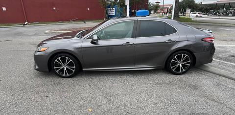 Toyota Camry Hybrid 2019