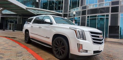 Cadillac Escalade ESV 2019