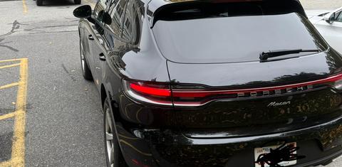 Porsche Macan 2021