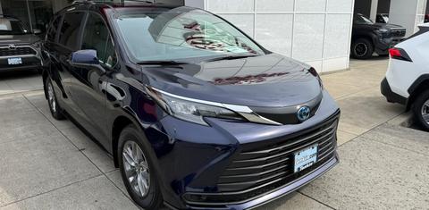 Toyota Sienna 2025