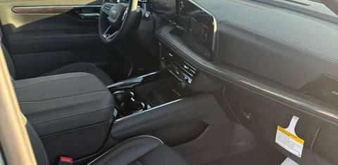 Chevrolet Suburban 2026