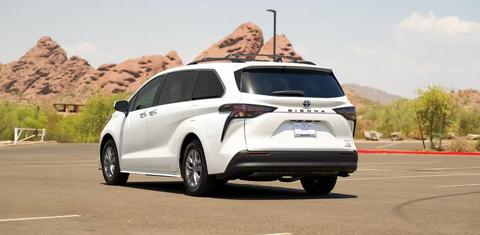 Toyota Sienna 2026