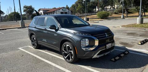 Mitsubishi Outlander Plug-In Hybrid 2025