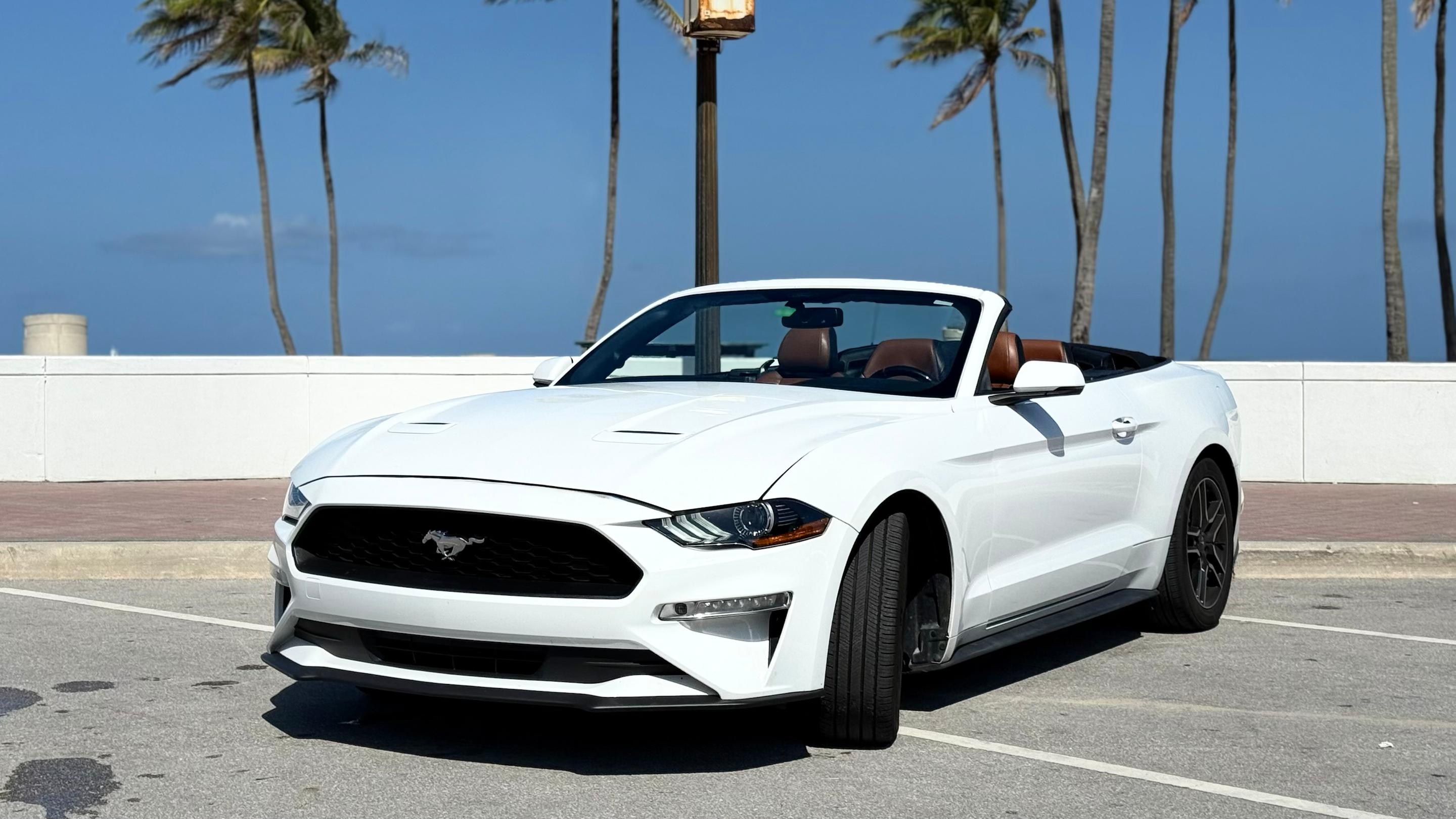 Ford Mustang 2018 in Hollywood, FL