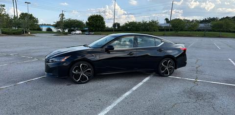 Nissan Altima 2023