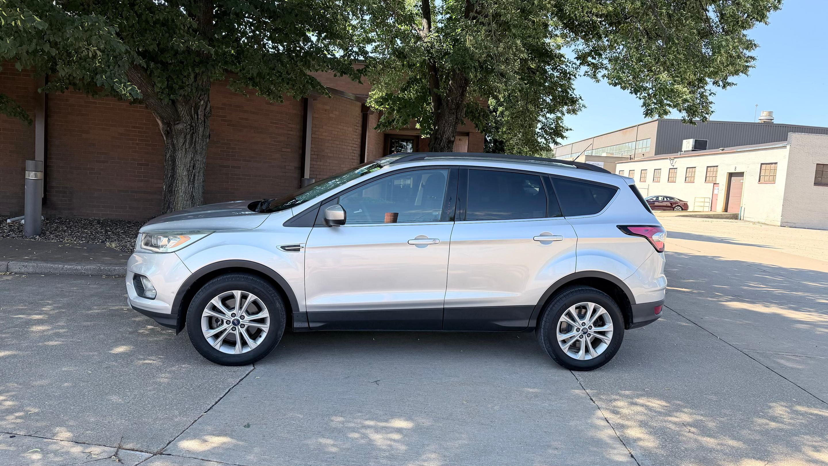 Ford Escape 2017 in Rockford, IL