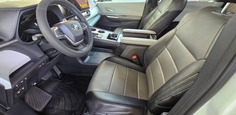 Toyota Sienna 2025