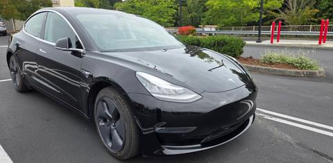 Tesla Model 3 2020