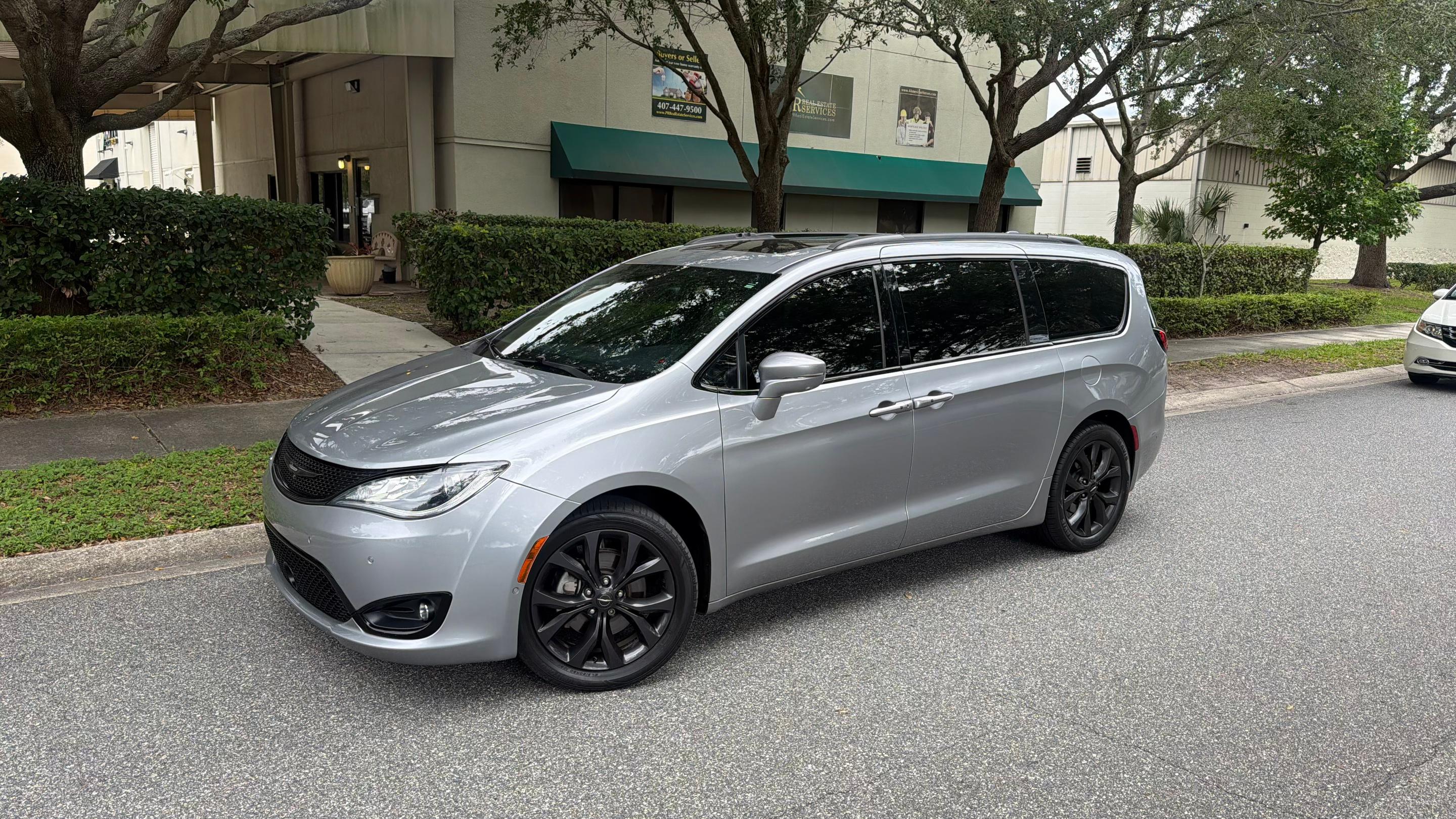 Chrysler Pacifica 2018 in Winter Garden, FL