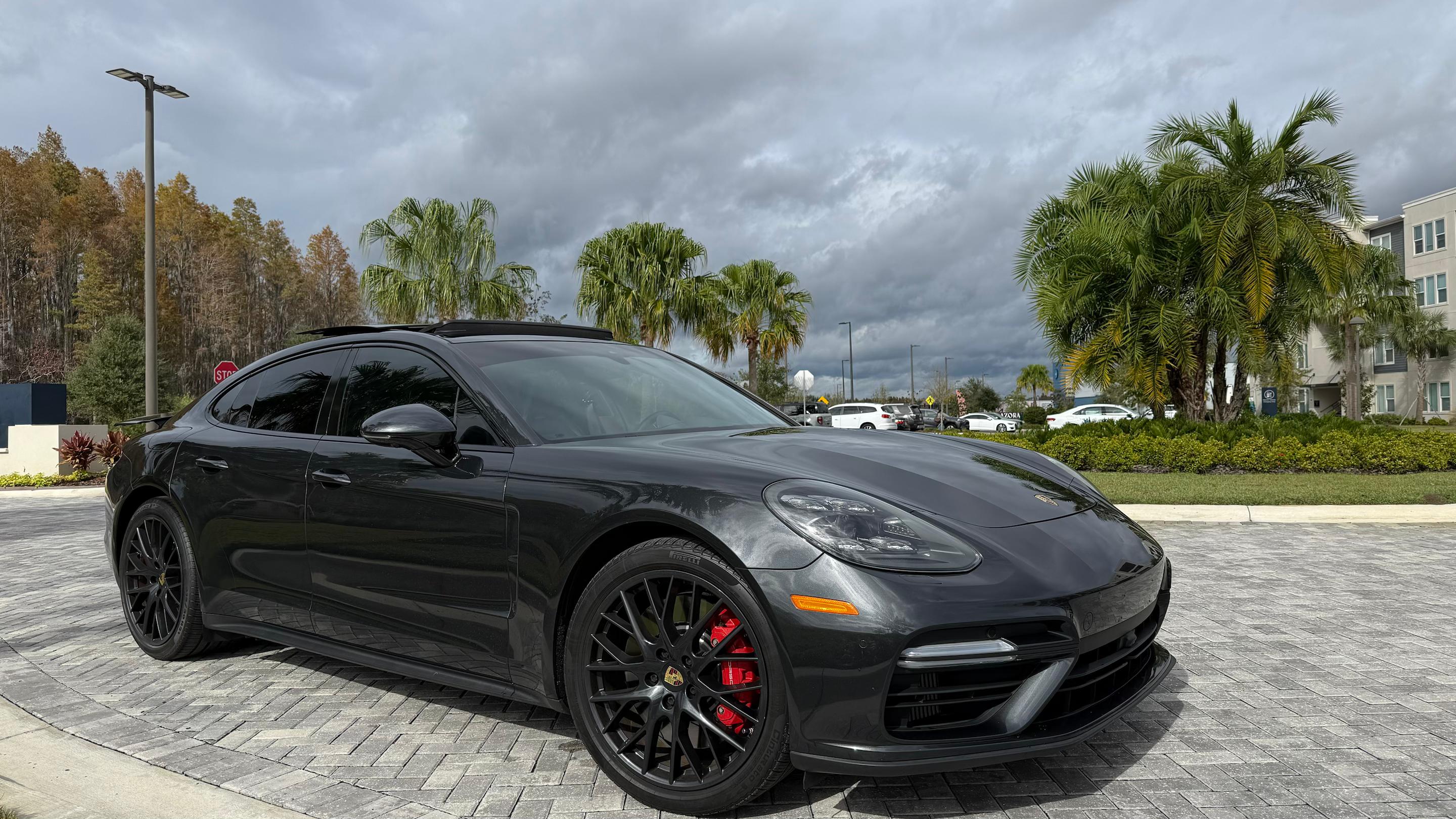 Porsche Panamera 2018 in Tampa, FL