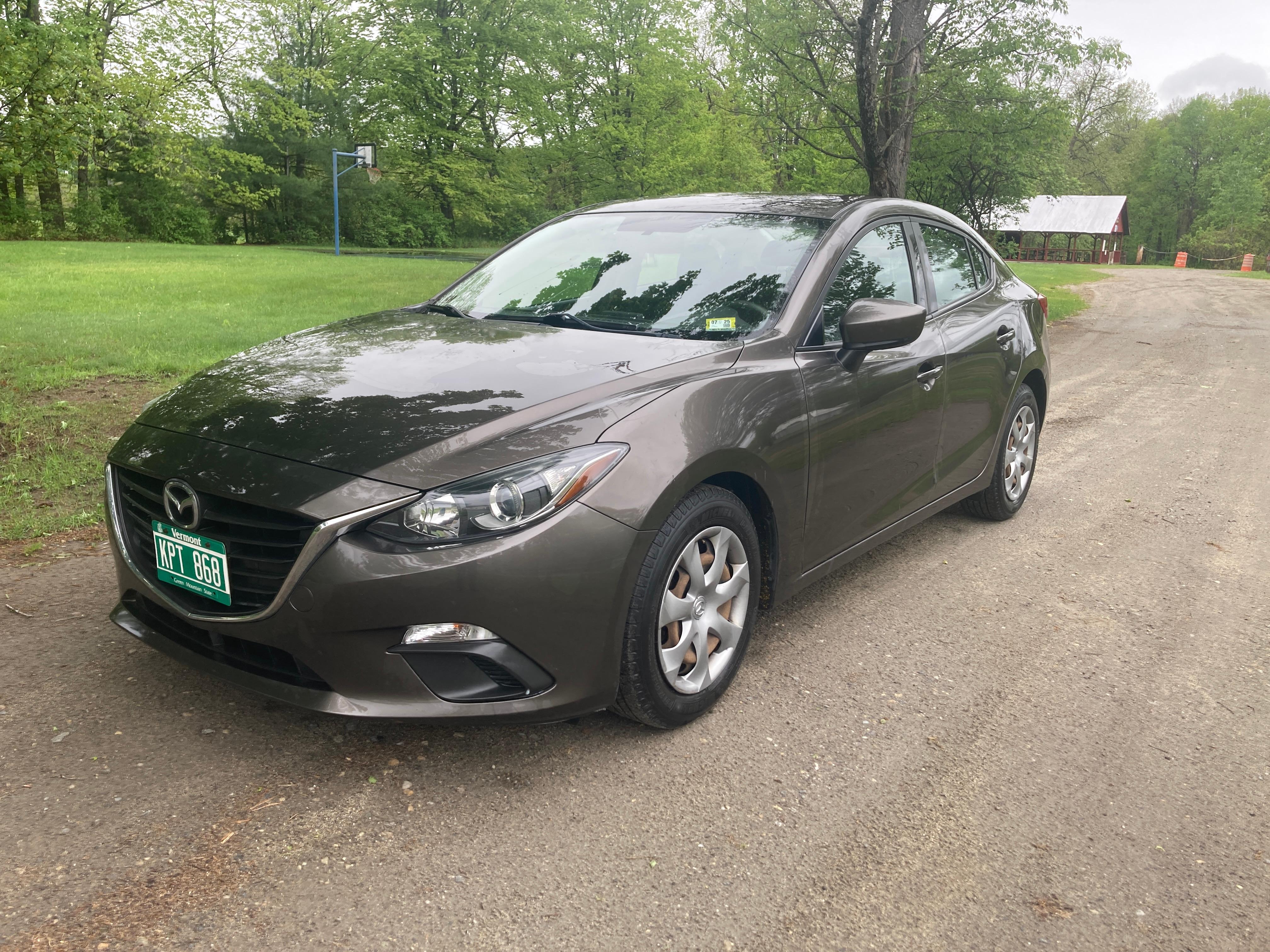 Mazda Mazda3 2014 in Saint Johnsbury, VT