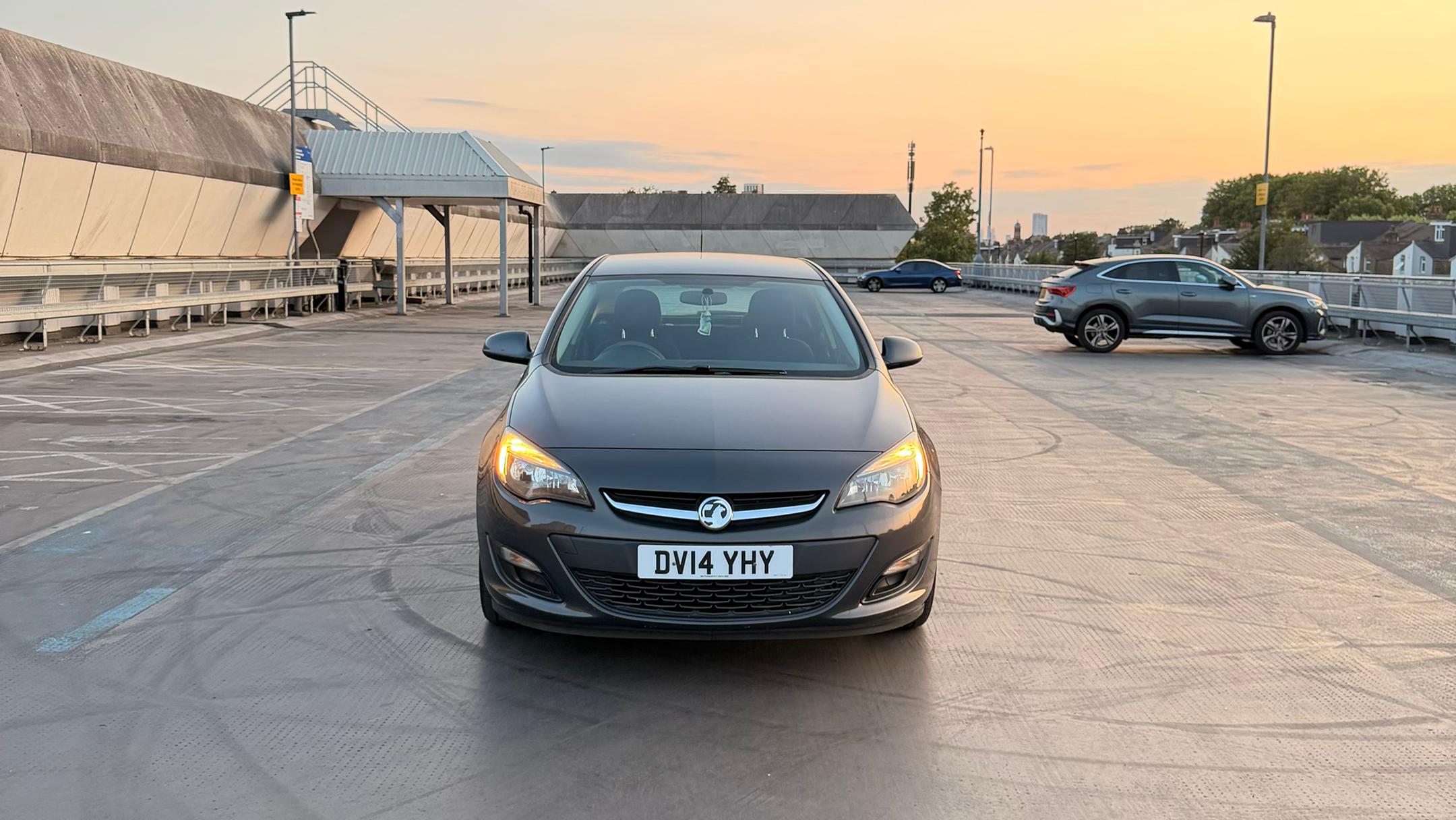 Vauxhall Astra 2014 in London