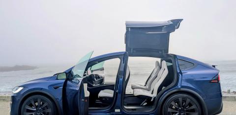 Tesla Model X 2022