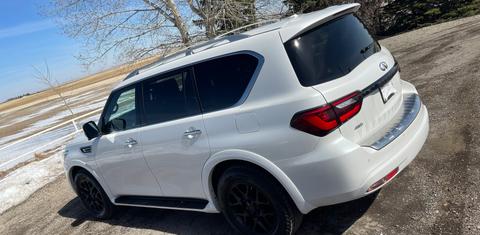 INFINITI QX80 2023