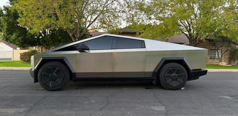 Tesla Cybertruck 2024