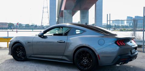 Ford MUSTANG 2024