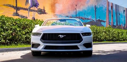 Ford Mustang 2025