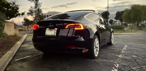 Tesla Model 3 2020