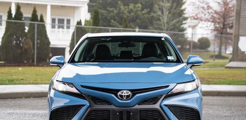 Toyota Camry 2024