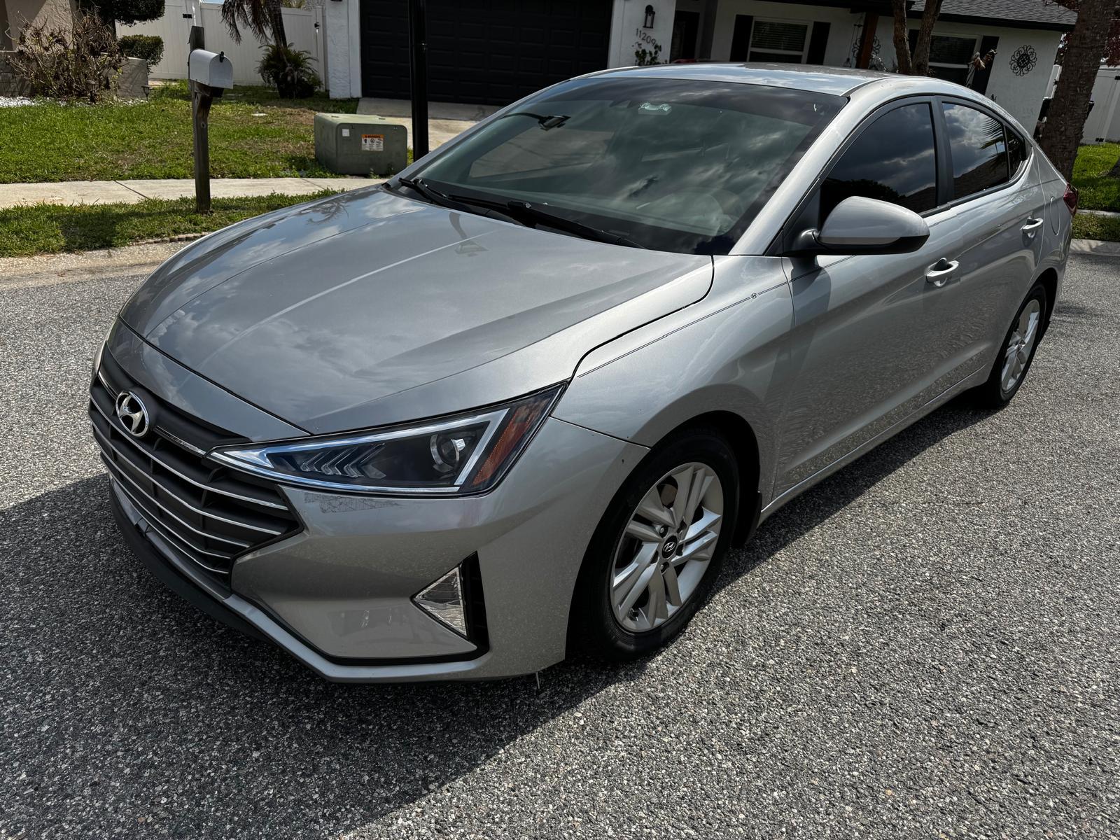 Hyundai Elantra 2020 in 