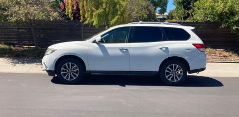 Nissan Pathfinder 2016