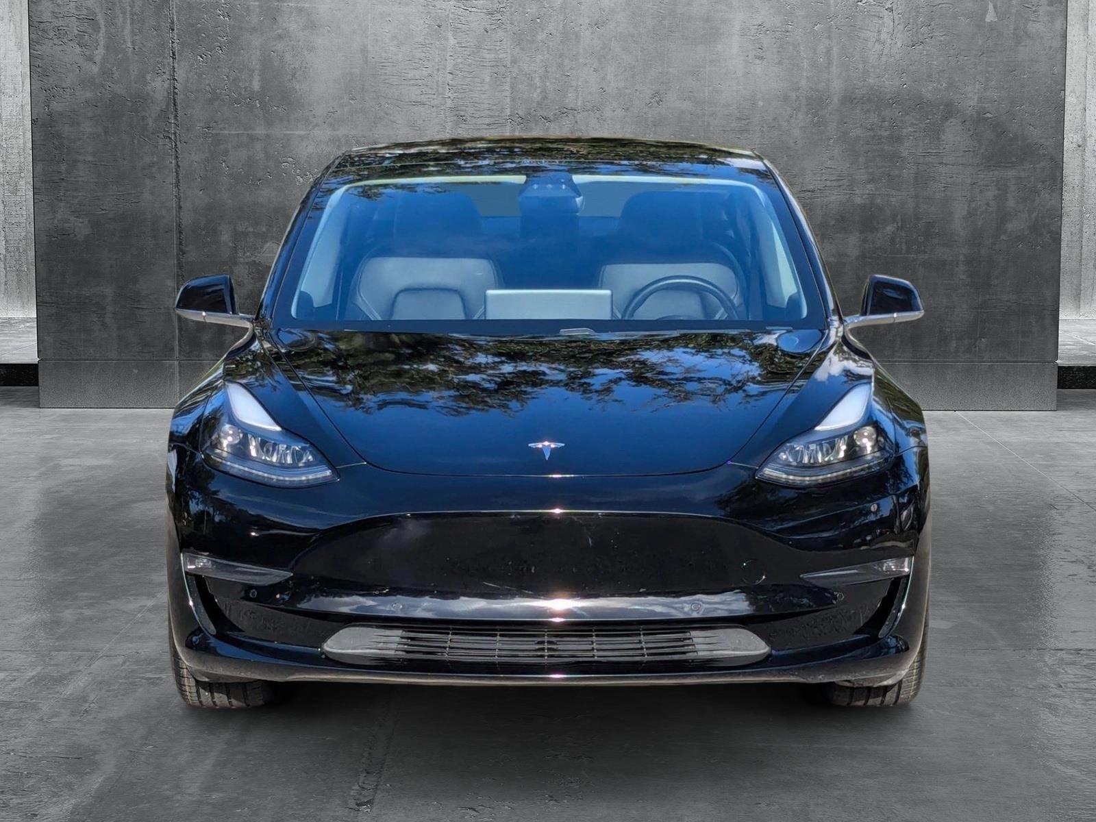 Tesla Model 3 2022 in 