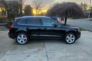 Audi Q5 car
