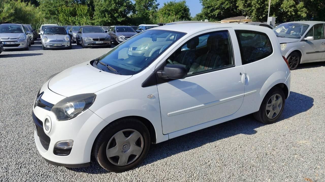 Renault TWINGO II 2014 à Saint-Raphaël