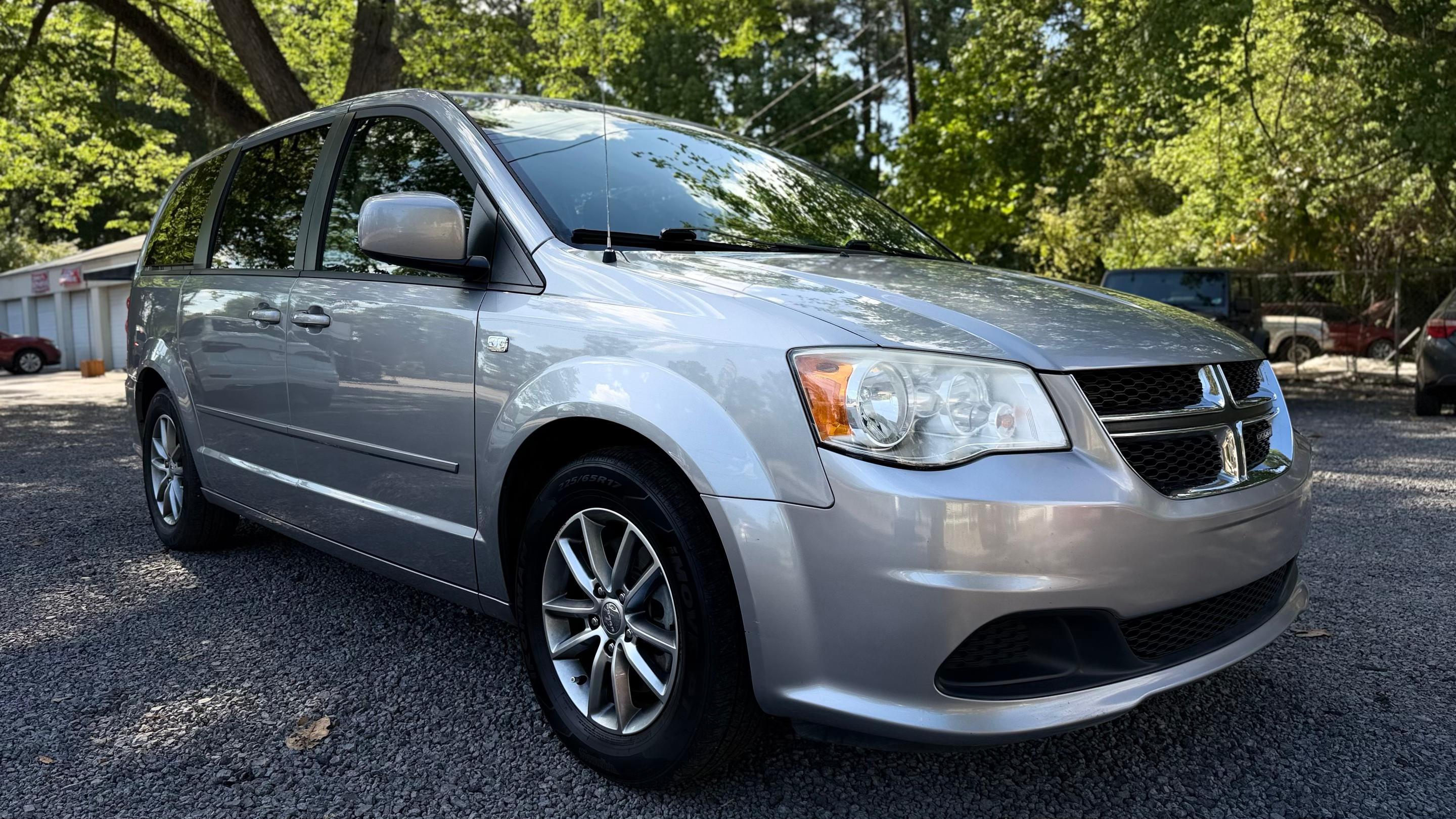 Dodge Grand Caravan 2014 in Charleston, SC