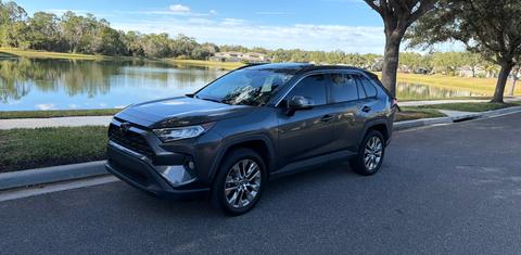 Toyota RAV4 2021