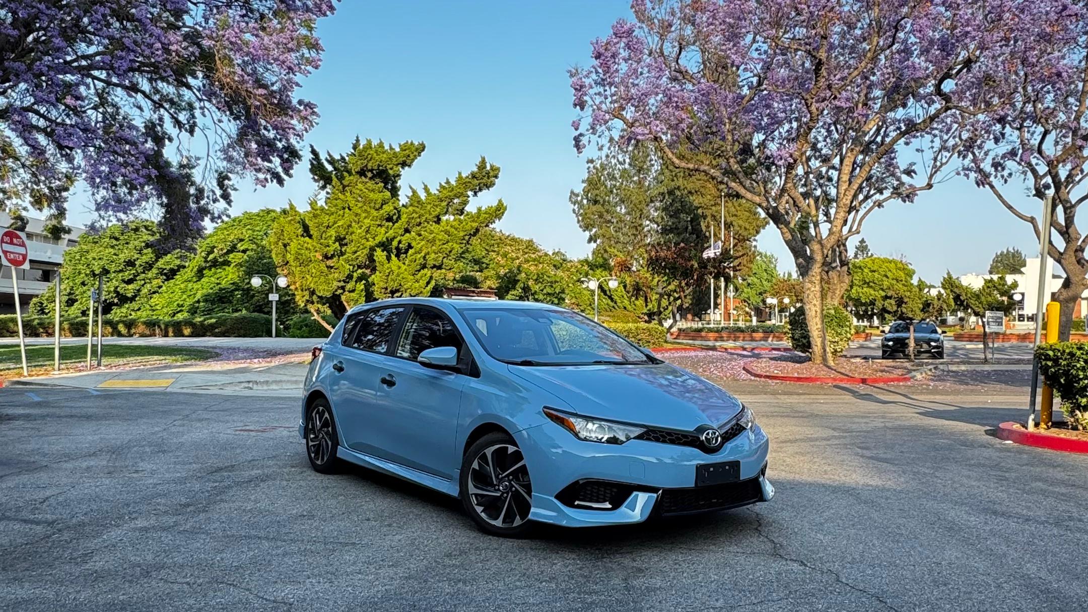 Toyota Corolla iM 2017 in 