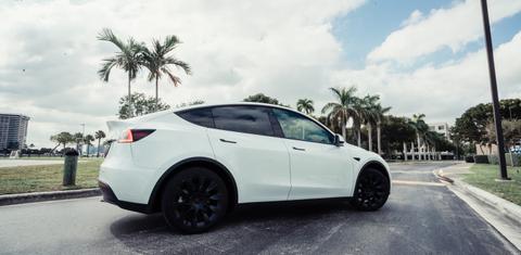 Tesla Model Y 2022