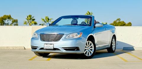 Chrysler 200 2013