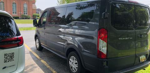 Ford Transit-150 Wagon 2020