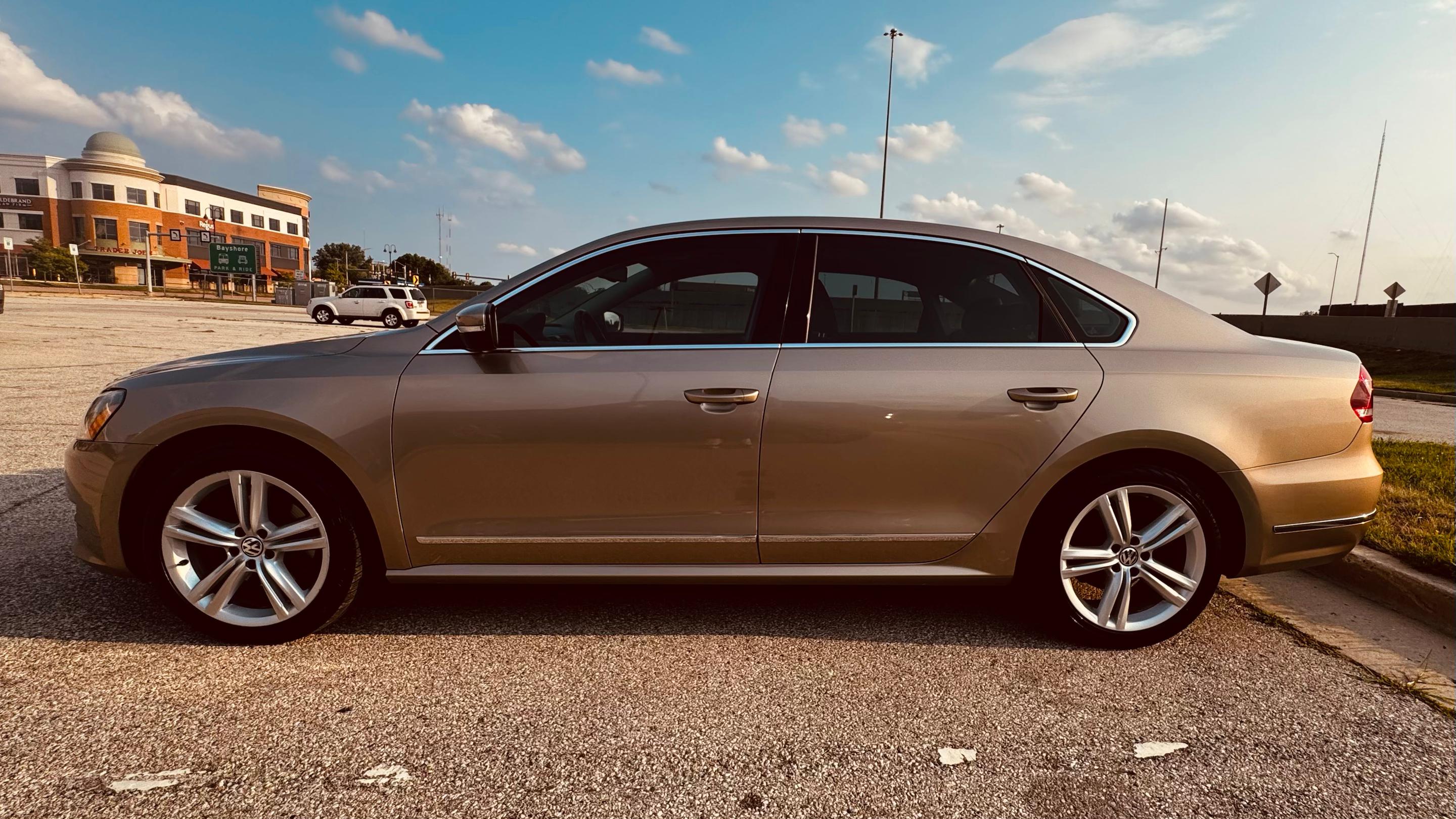Volkswagen Passat 2015 in Glendale, WI