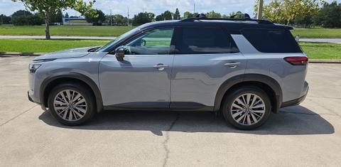 Nissan Pathfinder 2023