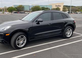 Porsche Macan car