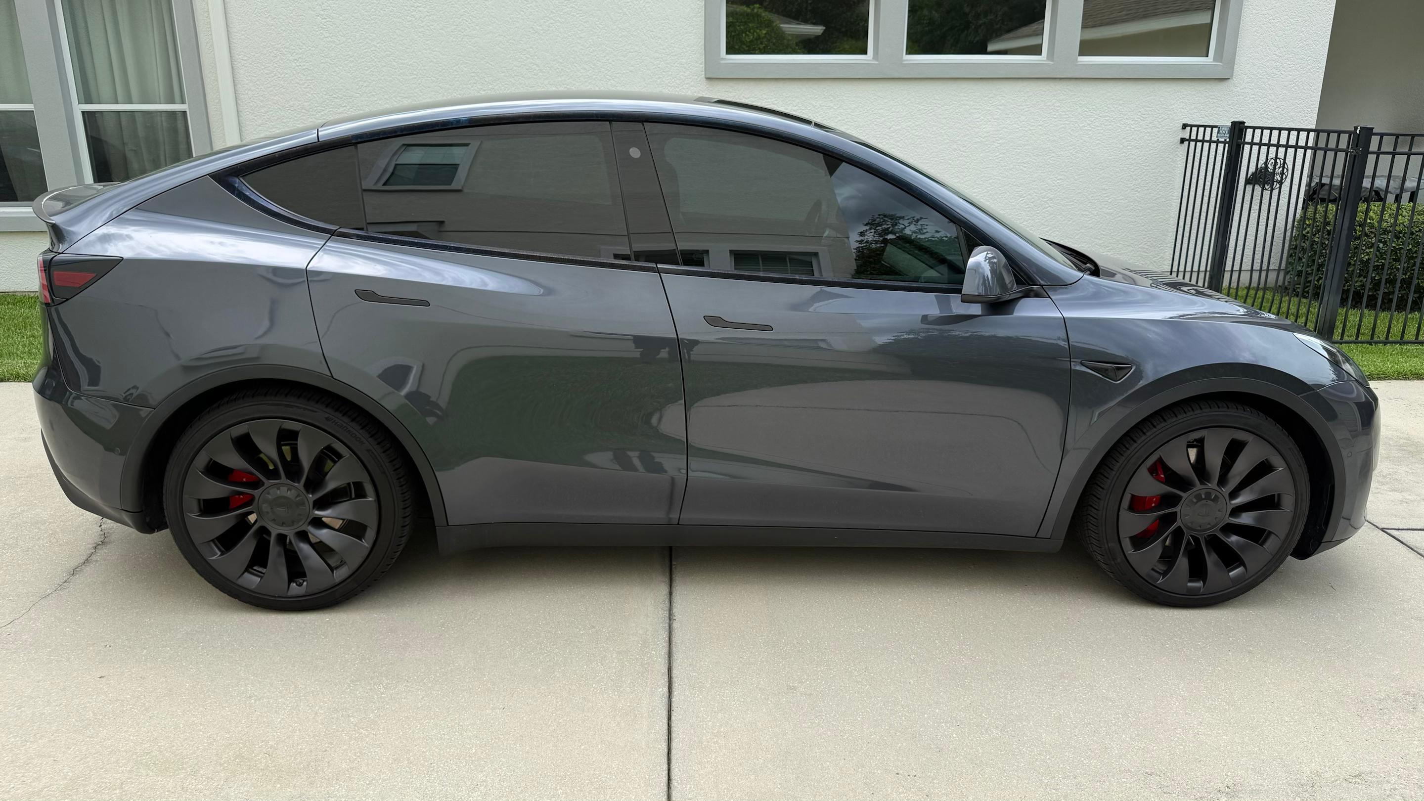 Tesla Model Y 2021 in 