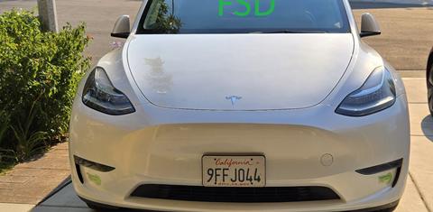 Tesla Model Y 2023