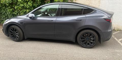 Tesla Model Y 2021