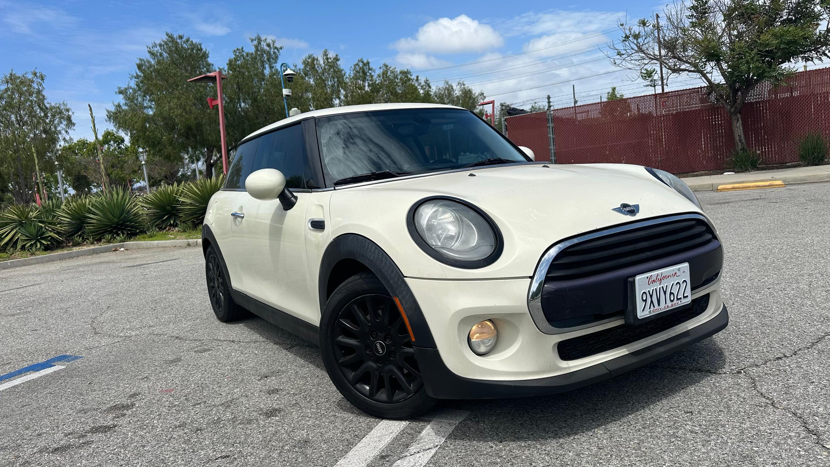 MINI Hardtop 2 Door 2018 in 