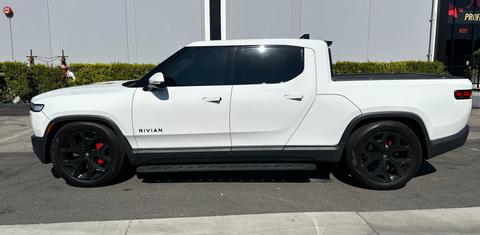 Rivian R1T 2025