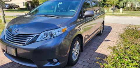 Toyota Sienna 2017