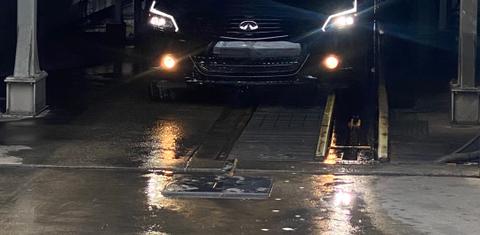INFINITI G37 2013