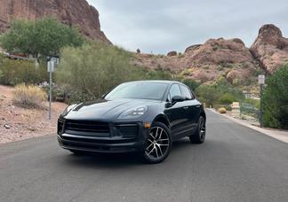 Porsche Macan car