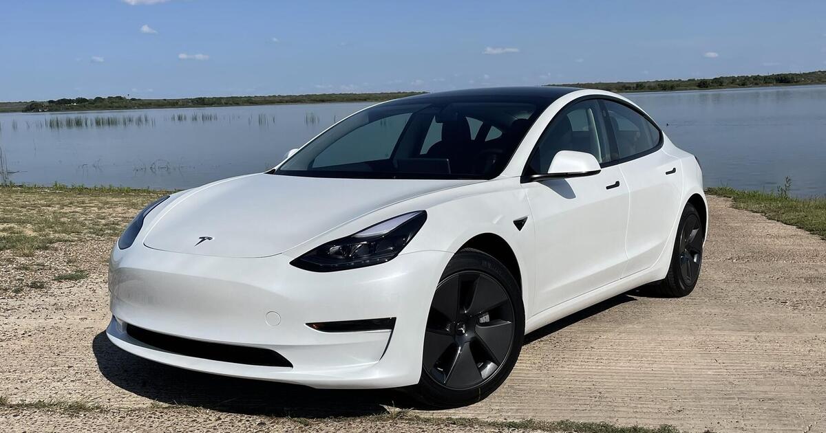 Tesla Model 3 2023 rental in Laredo, TX by Joshua M. Turo