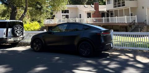 Tesla Model Y 2026